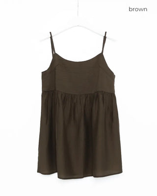 Back-button sleeveless blouse