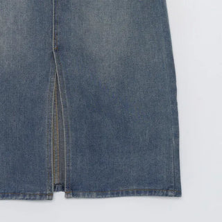 Front slit denim long skirt