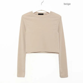 Basic long-sleeve cropped T-shirt