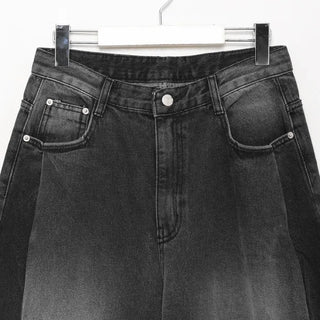 One-tuck wide denim pants
