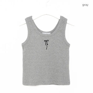 Ribbon stitch sleeveless