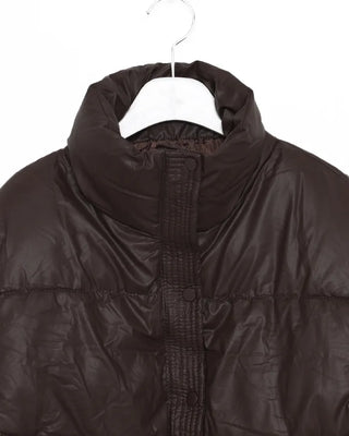 High neck simple padding