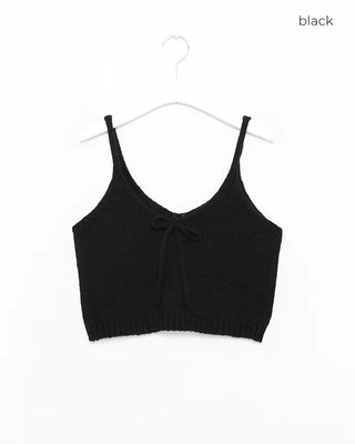 Ribbon knit biste