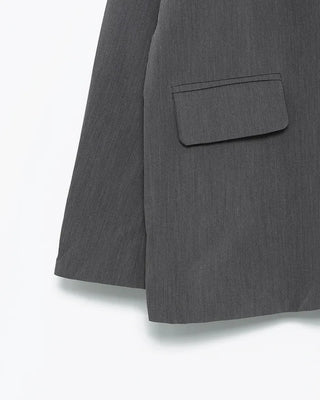 Back slit flap pocket jacket