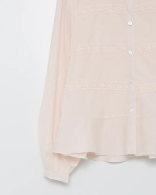 Necklace Point Frill Blouse