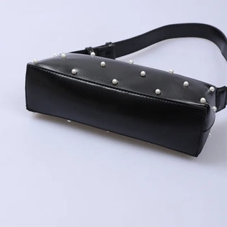 Pearl pointed bag
