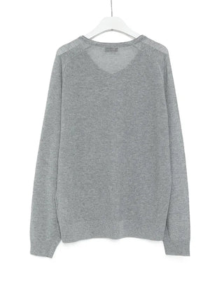 V-neck linen knit