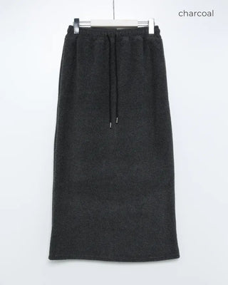 Elastic waist fleece long skirt