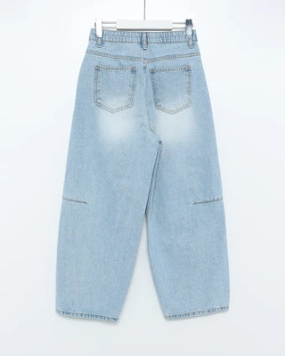 Side-point tapered denim pants