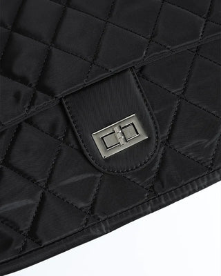 Quilted chain shoulder bag