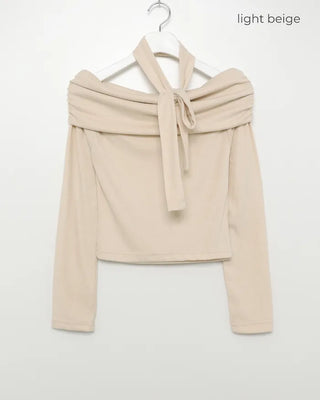 Tie-set off-shoulder T-shirt