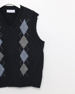 Argyle knit vest