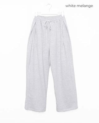 Side-tuck wide sweatpants