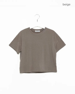 Basic semi-cropped T-shirt