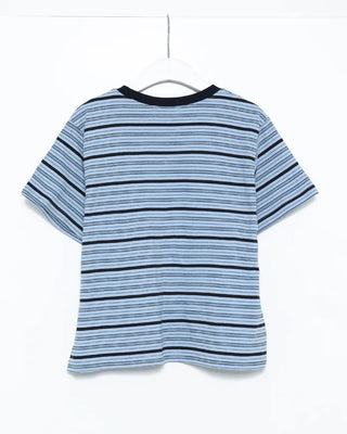 Semi-cropped border short-sleeved T-shirt