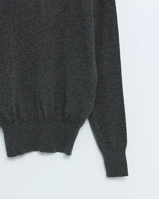 V-neck simple layered knit