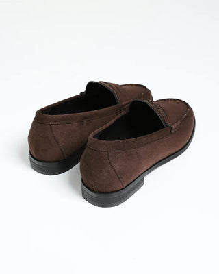 Round-toe simple loafers