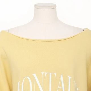 Daily off-shoulder sweatshirt