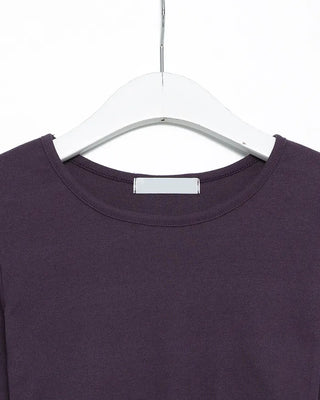 Jewel neck cropped sleeve T-shirt