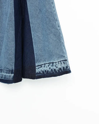 Slit two-tone denim long skirt