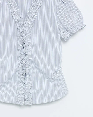 Frill puff sleeve blouse