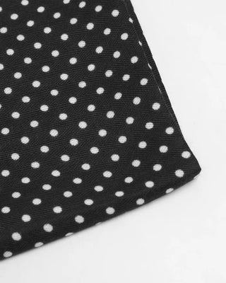 Pointed polka dot scarf