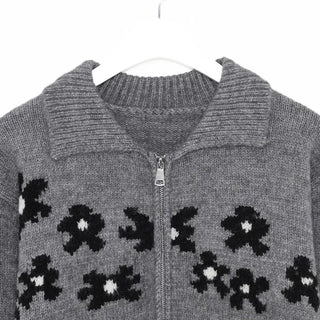 Flower-point color knit zip-up