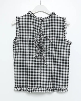 Frilled gingham check sleeveless blouse