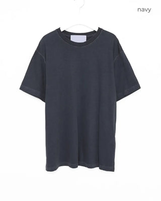 Simple loose half-length T-shirt