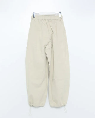 Cargo pants with elastic waistband and drawstring