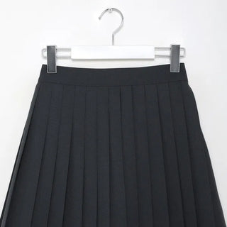 Pleated elastic waist medium skirt