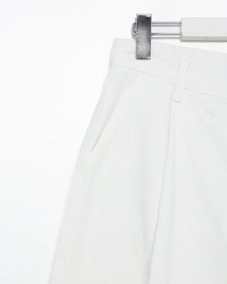 (Unisex) One-tuck cotton Bermuda shorts