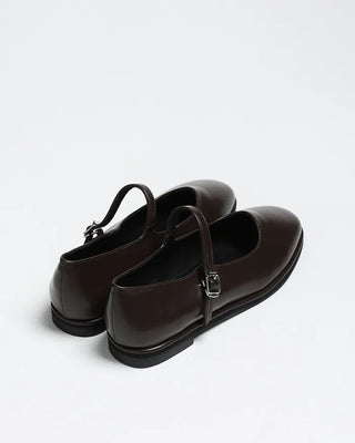 Round-toe Mary Jane flat shoes