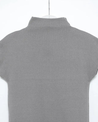 Half-neck simple short-sleeved knit