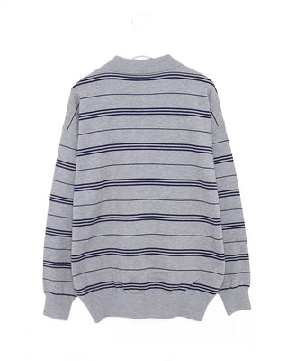 Loose-fitting color-border knit