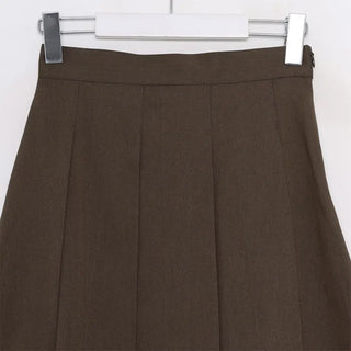 Pleated medium skirt