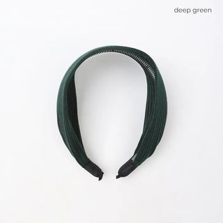 Knitted ribbed headband