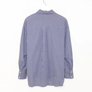 Loose-fit striped shirt
