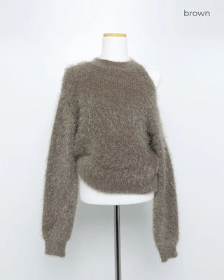Asymmetrical cropped shaggy knit