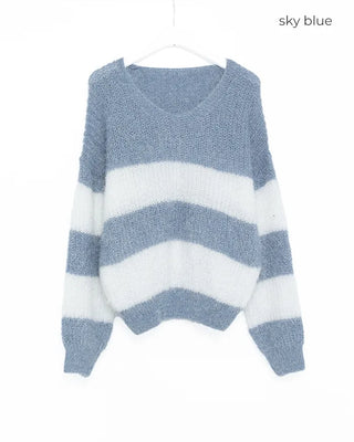 V-neck striped oversized knit