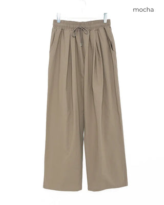 Pleated Round Pants