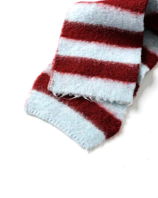 Colored border scarf