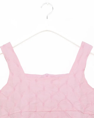 Embossed detail sleeveless