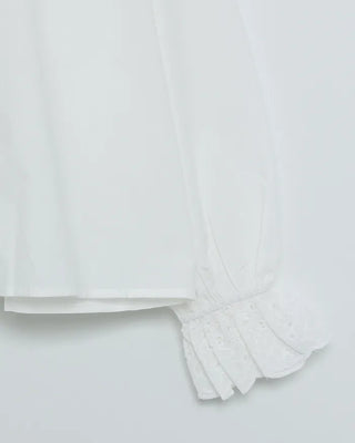 Punching detail blouse
