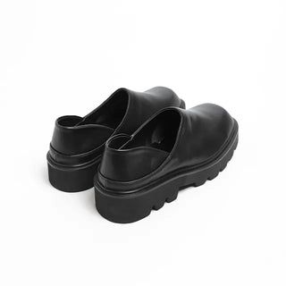 Square-line black loafers