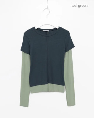 Layered short-sleeved T-shirt