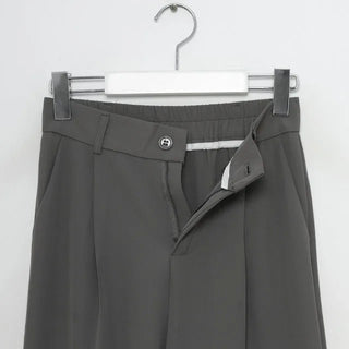Pleated straight-leg slacks
