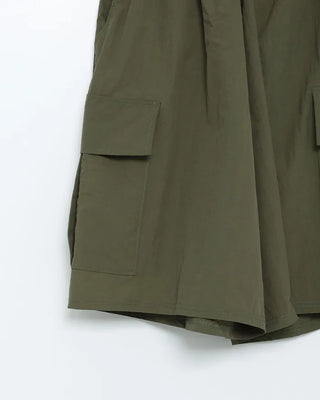 Nylon cargo Bermuda shorts