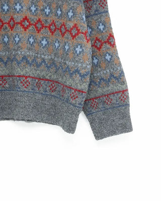 Ethnic pattern long-sleeved knit