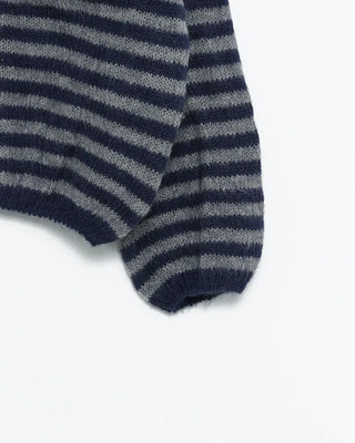 Boat neck striped loose knit